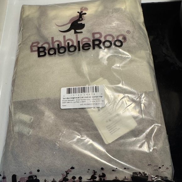 Babbleroo vegan leather diaper backpack - Picture 2 of 10